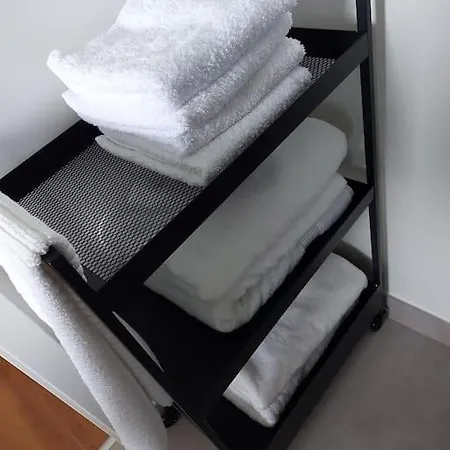 Orchidee - Incl. Prive Parking Apartment *